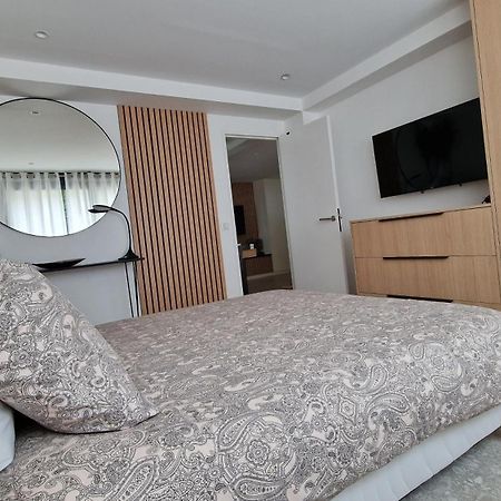 Moderne F3 - 10 Min Aeroport Cdg - Paris - Parc Asterix - Disneyland Paris - Tour Eiffel - Champs Elysee - 15 Min Parc Des Expositions Villepinte - 10 Min Le Bourget - 5 Min Du Golf International De Roissy- Jo 2024 Le Thillay Esterno foto